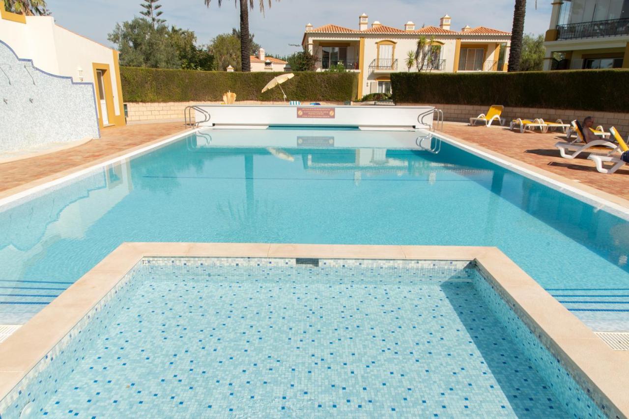Estômbar Carvoeiro, 2Br Pestana Gramacho Golf Apartment מראה חיצוני תמונה